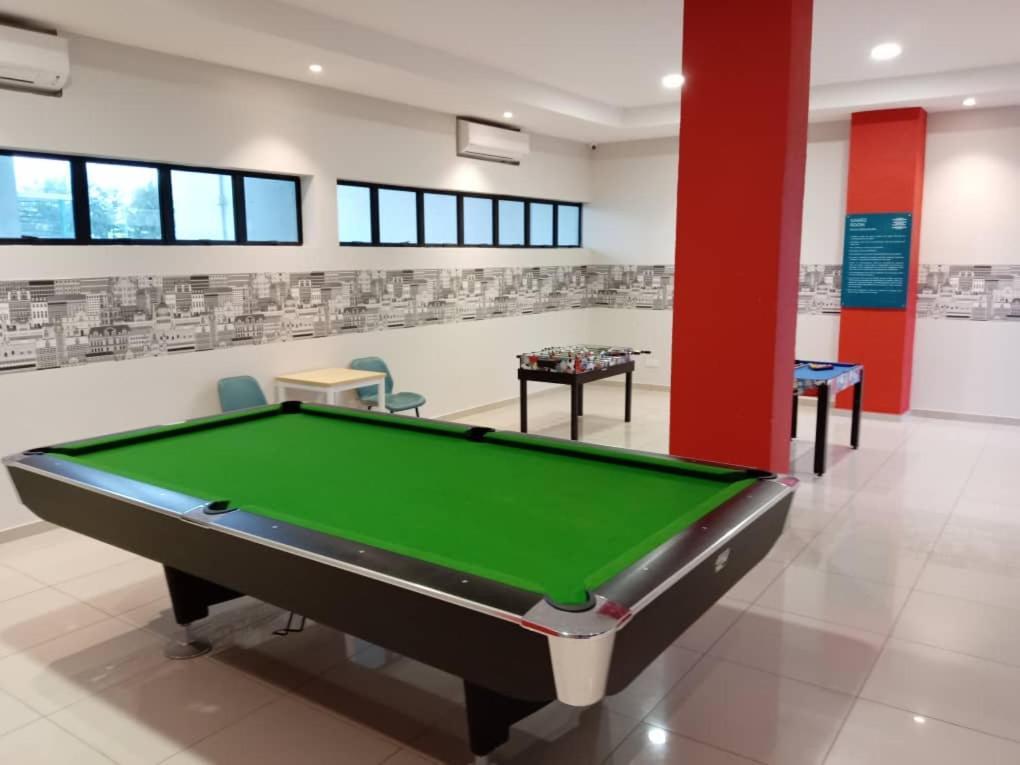 Pantai Puteri Melaka - Seaview 2 Bedroom Tanjung Kling Buitenkant foto