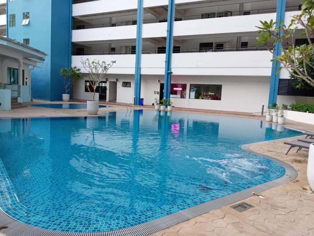 Pantai Puteri Melaka - Seaview 2 Bedroom Tanjung Kling Buitenkant foto